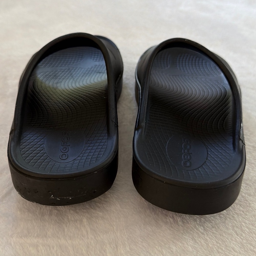 Oofos OOahh Sport Recovery Slides Black Women 8 Men 6 EU 39 Sandals Comfort - Picture 3 of 8